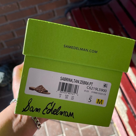 Sam Edelman Sabrina Slides - Picture 9 of 10